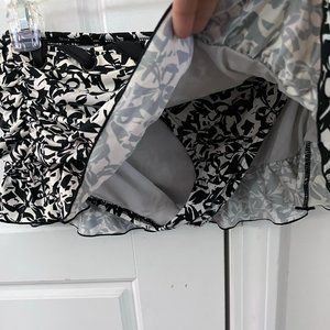 Kenneth Cole Bow Bathing Suit / swim skirt bottoms